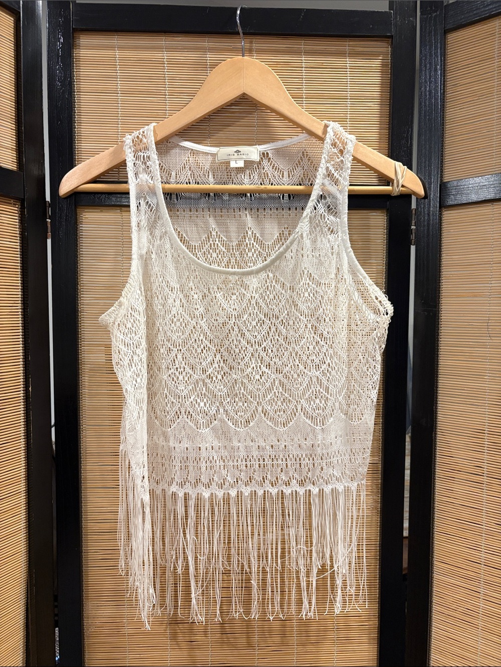 Iris Basic Cream Crochet Fringe Tank Top